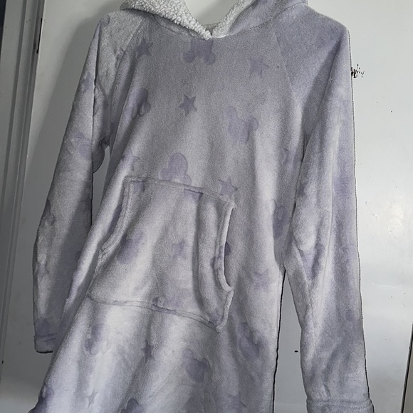 Minnie Mouse hooded lounge sweater - Picture 2 of 4